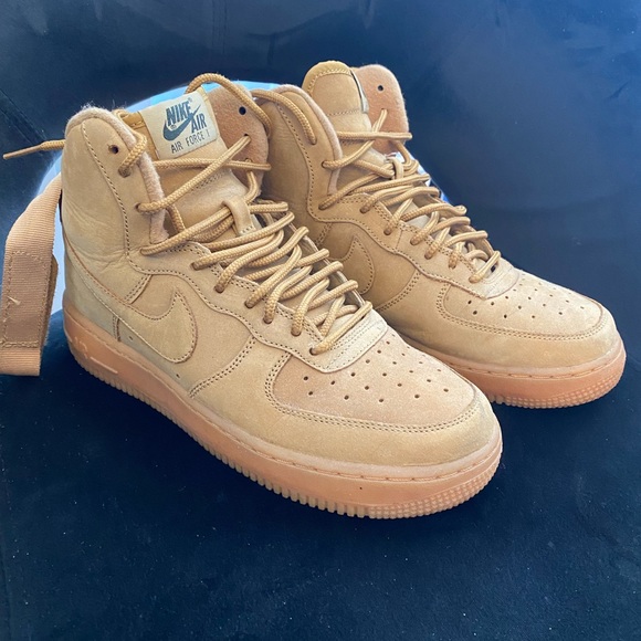 Women’s High-Top Air Forces - Picture 3 of 3